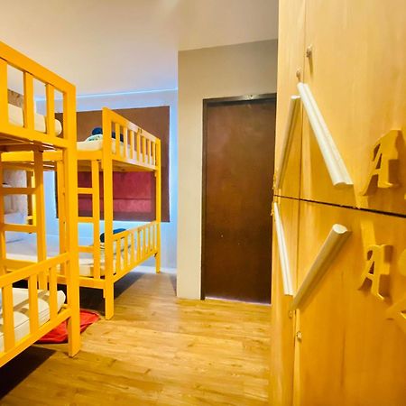 Frutta Hostel Patong Dış mekan fotoğraf
