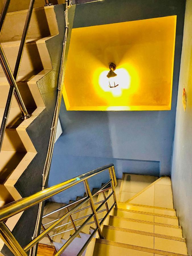Frutta Hostel Patong Dış mekan fotoğraf