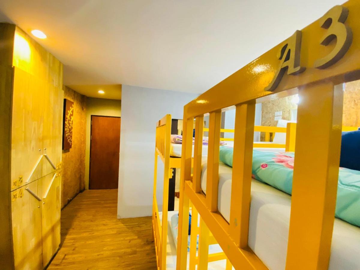 Frutta Hostel Patong Dış mekan fotoğraf