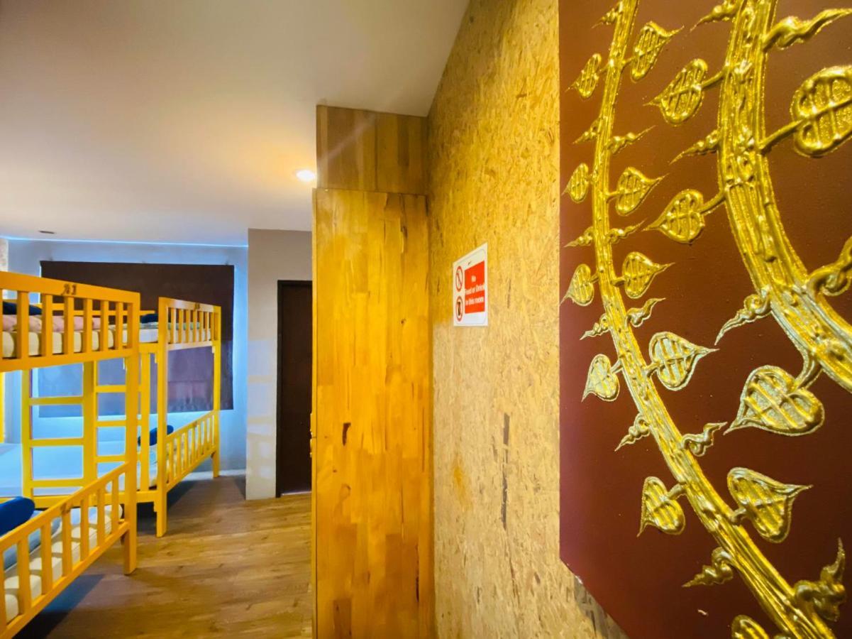 Frutta Hostel Patong Dış mekan fotoğraf