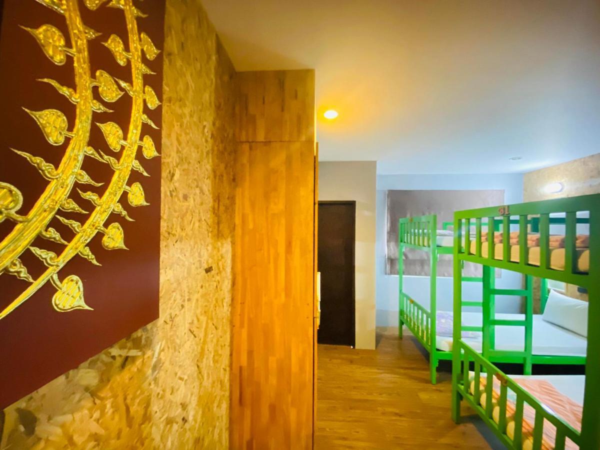 Frutta Hostel Patong Dış mekan fotoğraf
